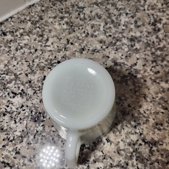 Vintage PYREX White Milk Glass Blue Onion coffee mugs - 6 Mugs - Picture 5 of 5